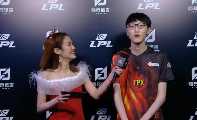 两次发出深 两次发出深