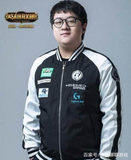 多为12